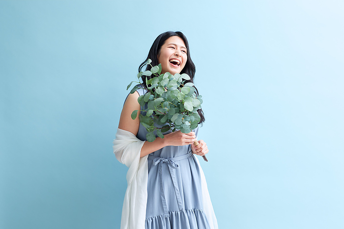 Japanese woman holding a bouquet