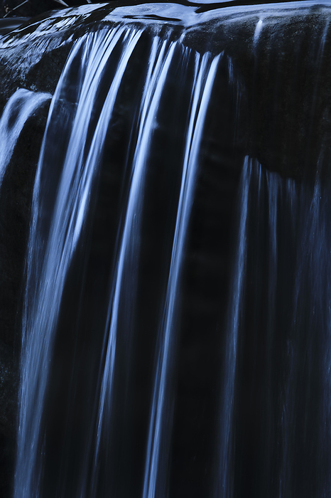 Long exposure waterfall in Shizuoka Japan, by Cavan Images / Ben Weller