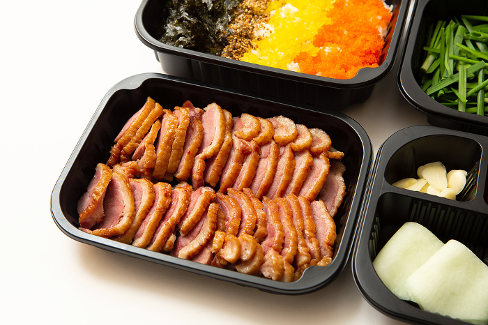 Roast duck meat and vegetables, Lunch box