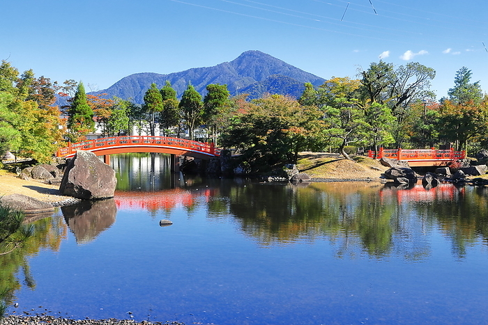 Hinoyama seen from Murasaki Shikibu Park, Echizen City, Fukui Prefecture