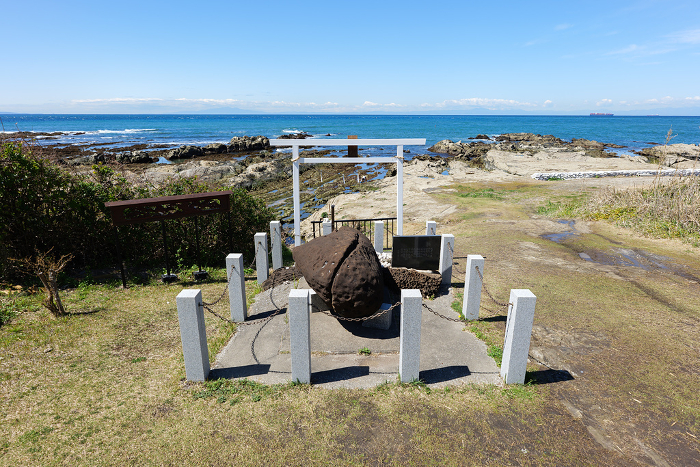 The Shinto Stone and the Pacific Ocean at Suzaki Shrine, Tateyama, Chiba, March