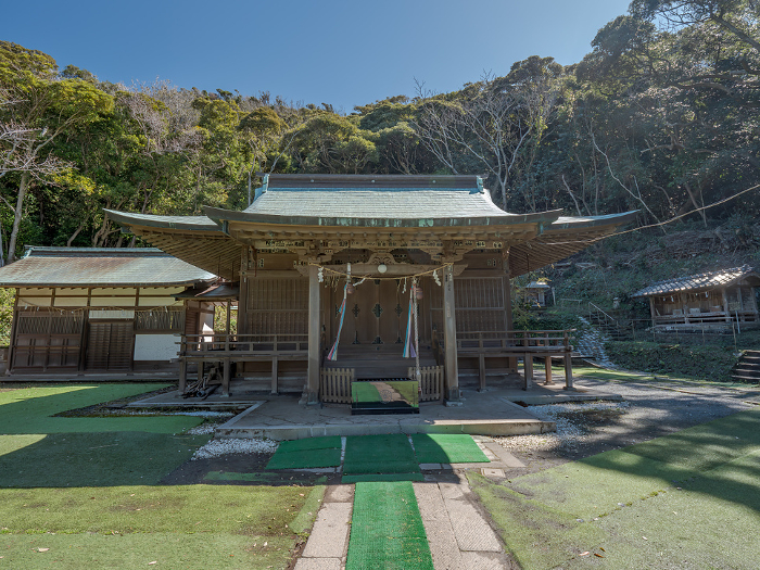 Precincts and worship hall of Suzaki Shrine Tateyama City, Chiba Prefecture
