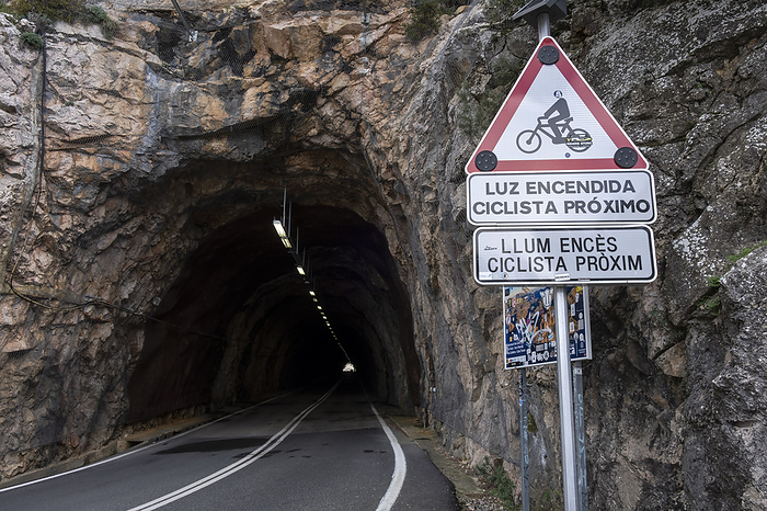 warning for cyclists in Spanish and Catalan warning for cyclists in Spanish and Catalan, by Zoonar Bartomeu Bala