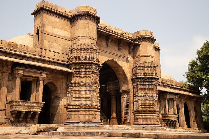 Bai Harir Sultani Mosque facade, Ahmedabad, Gujarat, India , by Zoonar/RealityImages