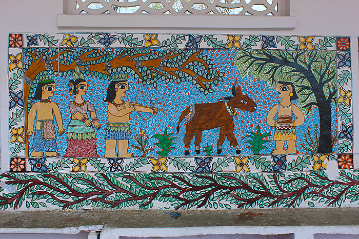 Madhubani painting or Mithila paintings on wall of Mithila University, Darbhanga, Bihar, India. Mostly depict people and their association with nature and scenes and deities from the ancient epics Madhubani painting or Mithila paintings on wall of Mithila University, Darbhanga, Bihar, India. Mostly depict people and their association with nature and scenes and deities from the ancient epics, by Zoonar RealityImages