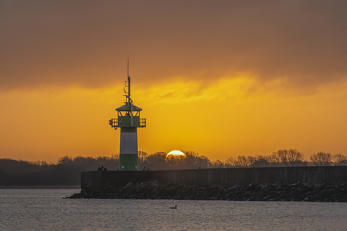 L beck, Germany Germany, Schleswig Holstein, Lubeck, Travemunde lighthouse at sunrise