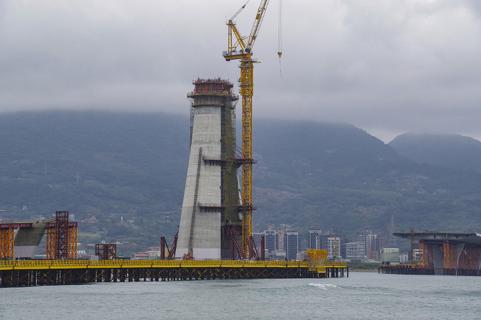 Bridge under construction at the mouth of the Tamsui River