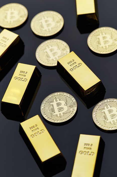 Bitcoin and Gold Bar