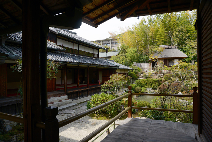 View of Shoin and Seiren-tei from the corridor of Hojo, Toji-in Temple, Kita-ku, Kyoto
