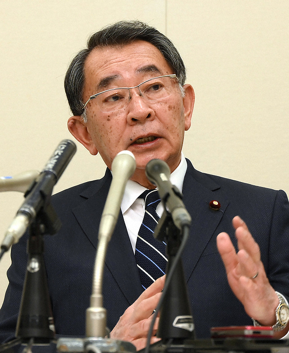 Former Minister of Education, Culture, Sports, Science and Technology Tadashi Shioya announces that he will consider requesting a re examination. Former Minister of Education, Culture, Sports, Science and Technology Tadashi Shiotani, who announced that he would consider requesting a review of the LDP Party Discipline Committee s action against him, at the Second House of Representatives, April 5, 2024, 3:11 p.m.  photo by Akihiro Hirata