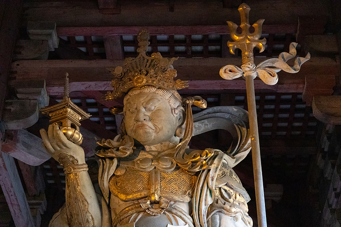 Standing Tamonten  Tamonten , Todaiji Temple, Nara Prefecture Inside the Great Buddha Hall  Kondo 