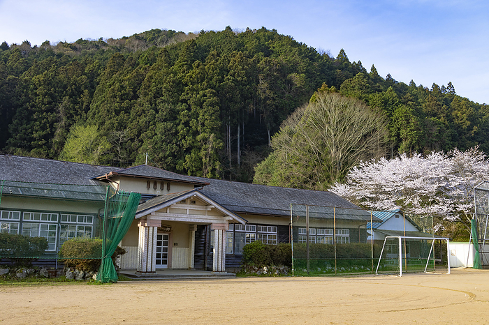 Former Oyama Elementary School, Hyogo