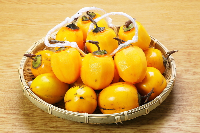 Saijo persimmon for vine persimmon