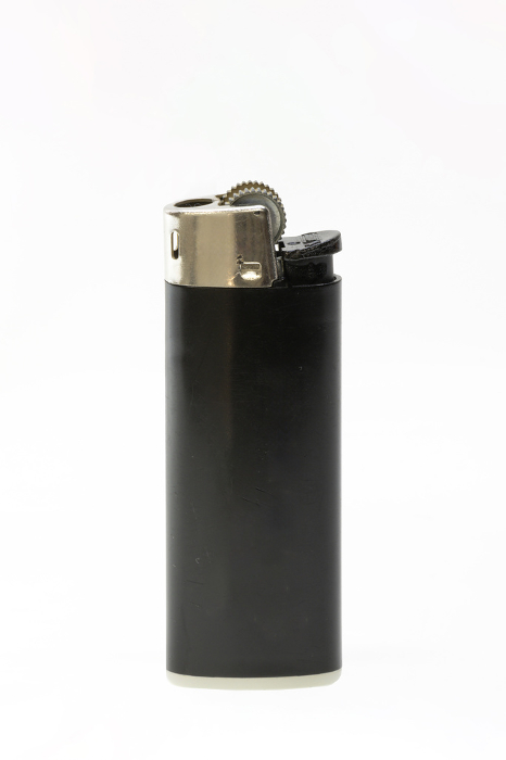Black lighter viewed from the front