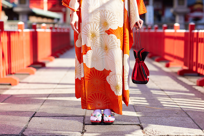 Japanese women's feet in furisode (long-sleeved kimono)