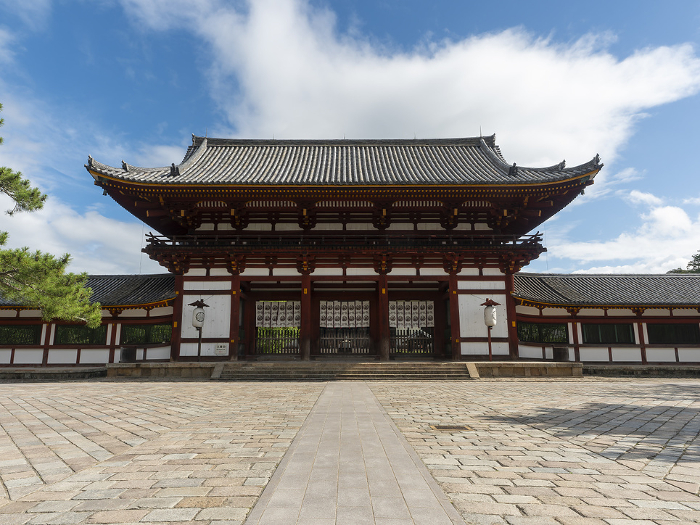 Scenery of the central gate of Todaiji Temple with blue sky