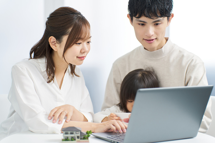 Japanese family considering real estate (People)
