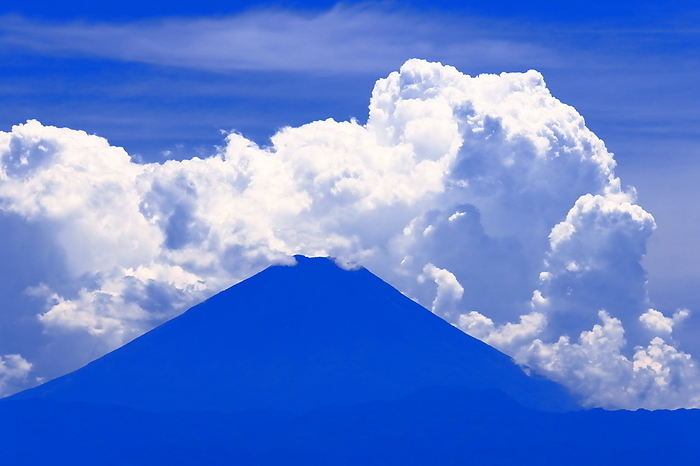 Rising Iridocumulus Clouds and Mt. Fuji in Summer Nirasaki City, Yamanashi Pref.