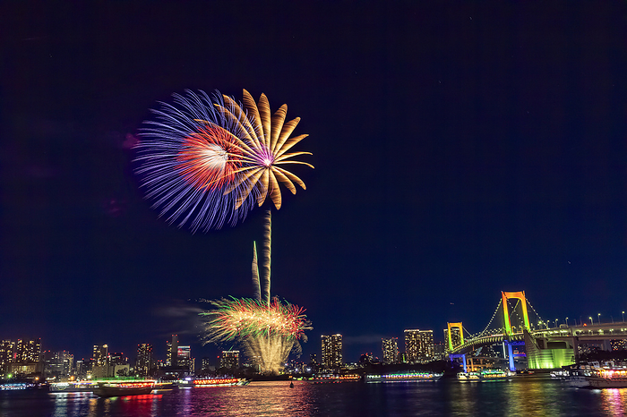 Odaiba Rainbow Fireworks Tokyo
