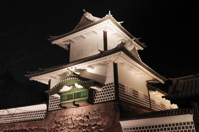 Kanazawa Castle's Ishikawa Gate illuminated