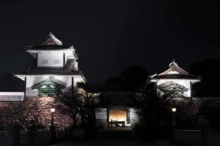 Kanazawa Castle's Ishikawa Gate illuminated