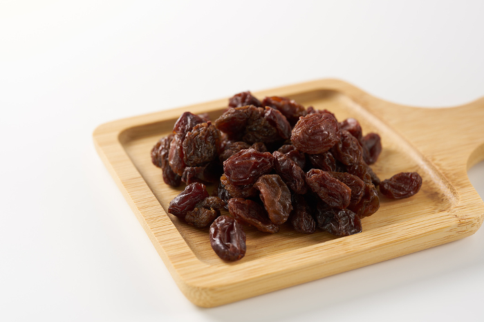 Dried fruits (raisins) Image