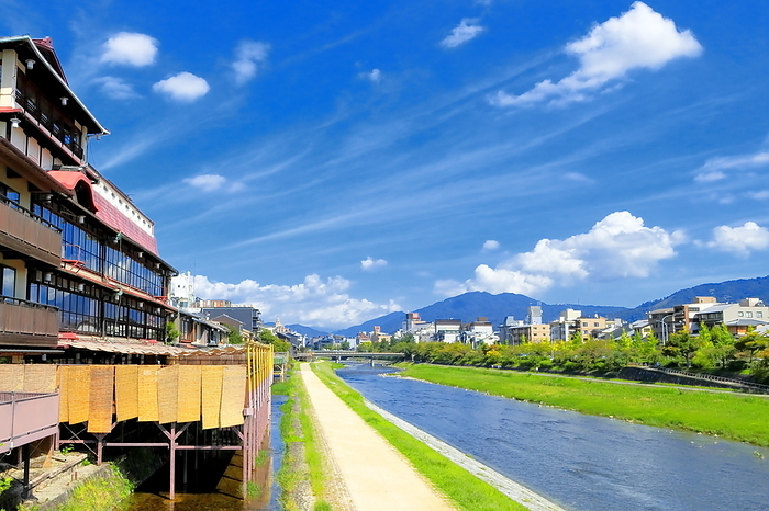 Kamo River and houses along the Kamo River Kyoto City, Kyoto Prefecture Looking upstream from Matsubara bashi Bridge,.