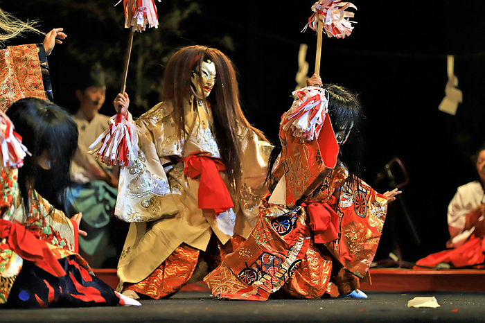 Children s Kagura in Shimane kagura performed by children