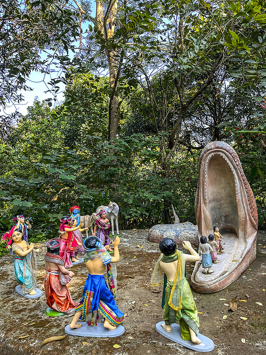 Murthis  statues  in Govardhan Ecovillage, Maharashtra, India. Liberation of Aghasur Liberaton of Aghasur, Murthis  statues  in Govardhan Ecovillage, Maharashtra, India, Asia, by Godong