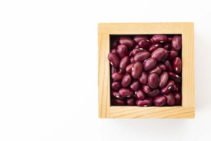 Taisho kidney beans on white background