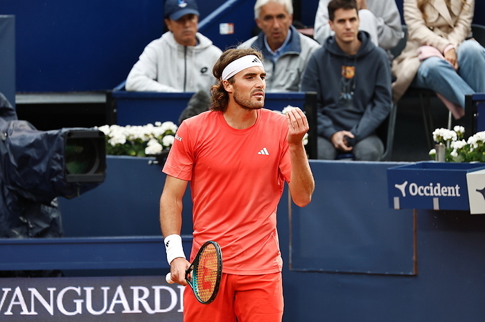2024 Barcelona Open 3rd Round Stefanos Tsitsipas  GRE , APRIL18, 2024   Tennis : Tshitshipas unhappy with the court conditions d.uring singles 3rd round match against Roberto Carballes Baena on the Barcelona Open Banc Sabadell tennis tournament at the Real Club de Tenis de Barcelona in Barcelona, Spain.  Photo by Mutsu Kawamori AFLO 