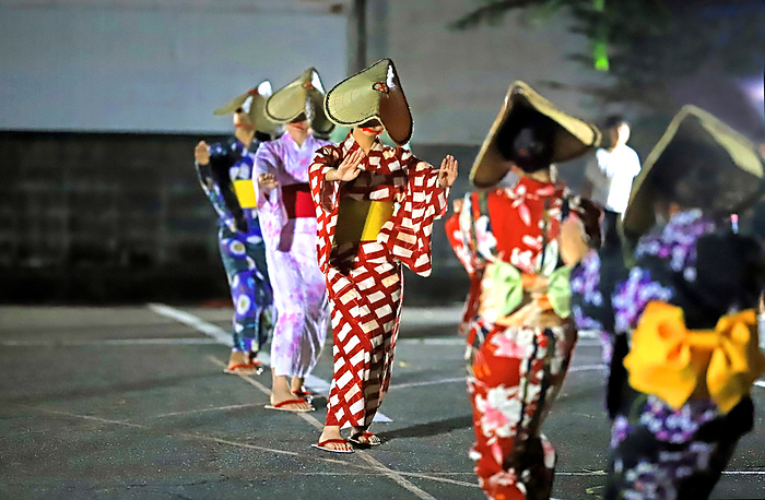 Toyama, Yatsuo, Owara Kaze no Bon Festival, Practice