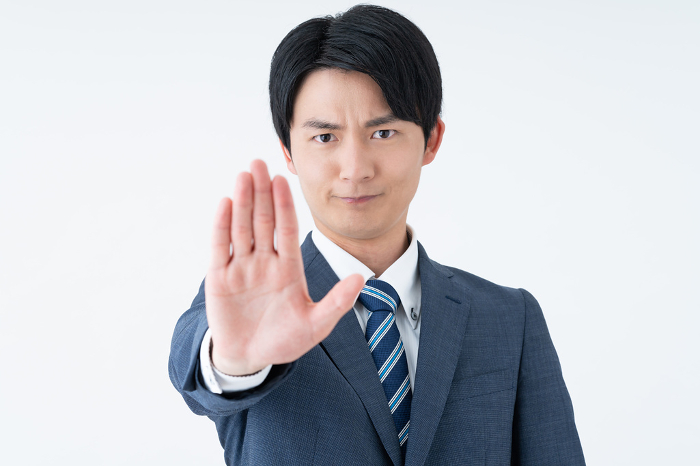 Refusing Japanese businessman (Person)