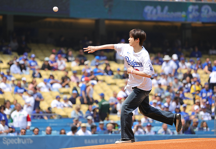 2024 MLB  Dodgers Mets Yunho of ATEEZ throws out the first pitch  Photo by Takahiro Mitsuyama  Photo date 20240421