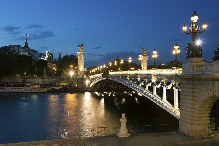 Francisco Javier GIL Alexander III bridge, Paris, France