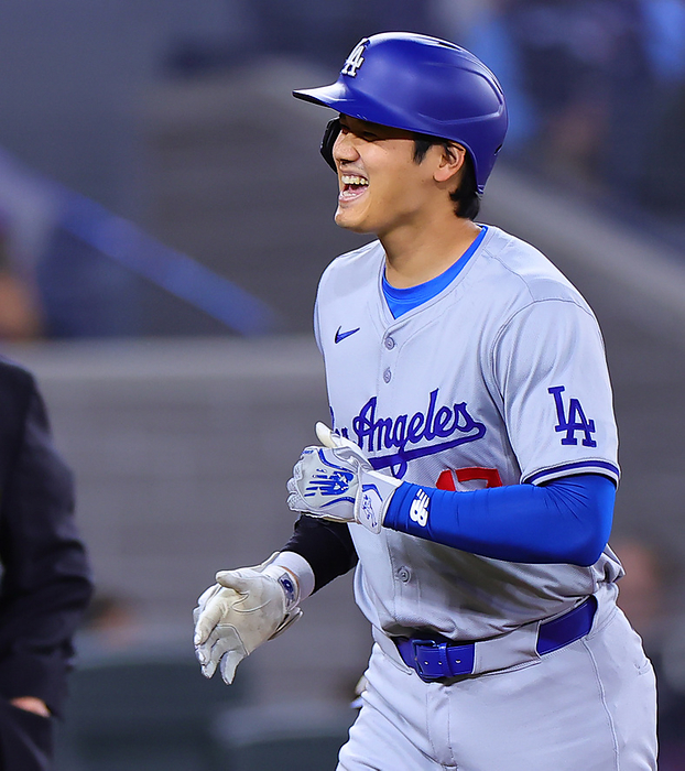 2024 MLB Otani hits No. 7 solo home run  Blue Jays Dodgers Otani hits a solo shot to lead off the first inning and comes home with a smile on his face  Photo by Takahiro Mitsuyama  Photo Date 20240426