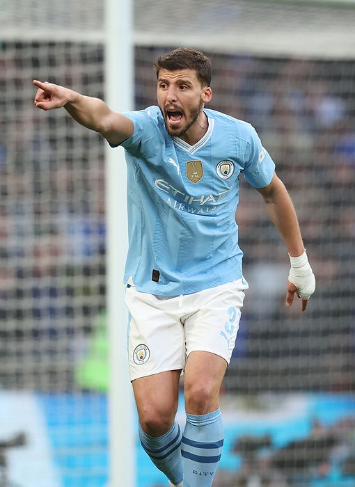 Manchester City v Chelsea   Emirates FA Cup Semi Final Ruben Dias of Manchester City pointing and shouting during the Emirates FA Cup Semi Final match between Manchester City and Chelsea at Wembley Stadium on April 20, 2024 in London, England.   WARNING  This Photograph May Only Be Used For Newspaper And Or Magazine Editorial Purposes. May Not Be Used For Publications Involving 1 player, 1 Club Or 1 Competition Without Written Authorisation From Football DataCo Ltd. For Any Queries, Please Contact Football DataCo Ltd on  44  0  207 864 9121
