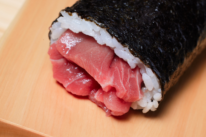 Gorgeous! Luxurious Tuna Futomaki
