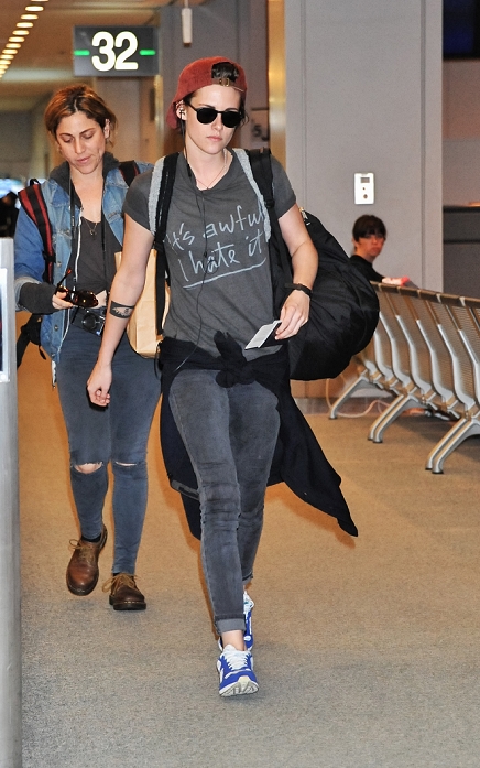 Kristen Stewart, Equals, August 29, 2014, Tokyo,  Chiba, Japan : Actress Kristen Stewart leaves at Narita International Airport in Chiba, Japan on August 29, 2014.