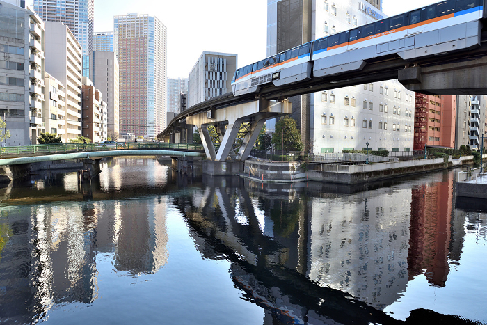 Monorail across the canal at Shibaura