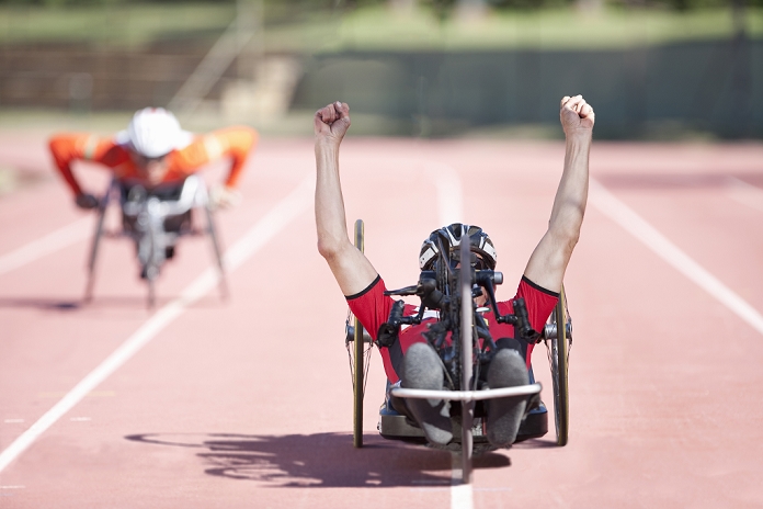 Running wheelchair track and field athletes