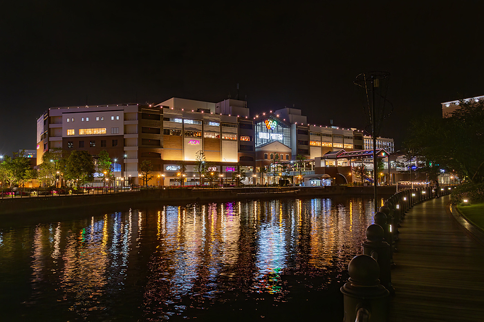 Yokohama World Porters at night