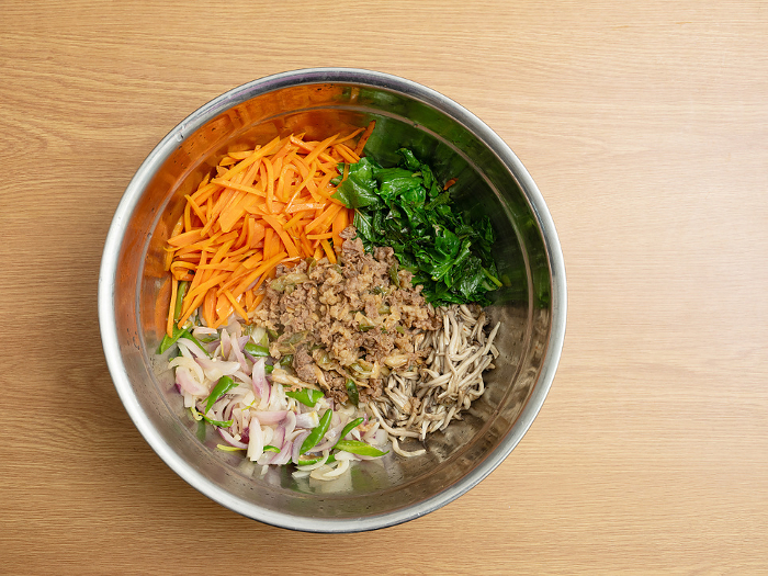 Various vegetables and meat in a bowl