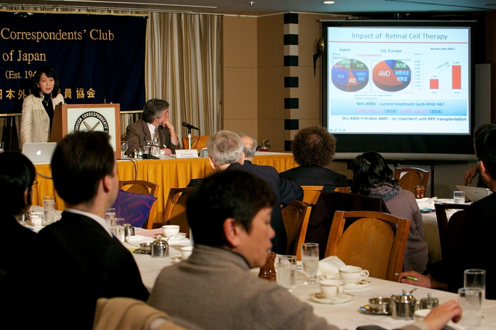 RIKEN s Takahashi speaks at press conference Prospects for iPS Clinical Research Masayo Takahashi, November 26, 2014 : Masayo Takahashi Project Leader of Laboratory for Retinal Regeneration Center for Developmental Biology, RIKEN speaks at the Foreign Correspondents  Club of Japan on November 26, 2014 in Tokyo, Japan. The leader of the First Ever In human Clinical Study iPS Cells spoke about the medical future applications of the iPS  induced pluripotent stems  cells. Her team implanted as a first time into the eye of an elderly patient suffering from macular degeneration last September. Takahashi s team and Nobel Prize winner Shinya Yamanaka, who discovered how to create iPS figured out how to turn iPS cells into retinal pigment epithelial cells. In the theory the iPS cells can develop into any of the cell types within a body, like other types of cells.  Photo by Rodrigo Reyes Marin AFLO 