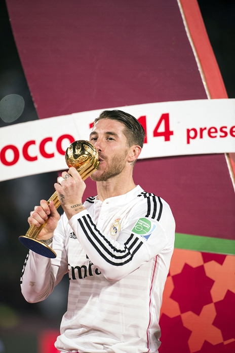 2014 FIFA Club World Cup Awards Ceremony MVP is Sergio Ramos Sergio Ramos  Real , DECEMBER 20, 2014   Football   Soccer : Sergio Ramos of Real Madrid celebrates with the Golden Ball trophy after the FIFA Club World Cup Morocco 2014 Final match between Real Madrid 2 0 San Lorenzo at Stade de Marrakech in Marrakesh, Morocco.  Photo by Maurizio Borsari AFLO   0855 