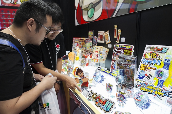 Tokyo Toy Show Opens One of the largest toy trade fairs in Japan Visitors look at the   DX Yokai Watch Zero Shiki Type Gost Yo kai Youkai   on display at the International Tokyo Toy Show 2015 in Tokyo Big Sight on June 18, 2015, Tokyo, Japan. Japan s largest trade show for toy makers attracts buyers and collectors by introducing the latest products from different toymakers from Japan and overseas. The toy fair showcases about 35,000 toys from 149 domestic and foreign companies and is held over four days.  Photo by Rodrigo Reyes Marin AFLO 