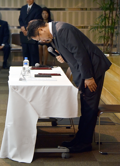 Toyota female officer arrested President Toyoda apologizes to the public June 19, 2015, Tokyo, Japan   President Akio Toyoda of Japan s Toyota Motor Corp. bows deeply at the start of a news conference at its head The 55 year old American, who was appointed to the automaker s top global communications role last year, is accused of having been involved in the automaker s global communications business. The 55 year old American, who was appointed to the automaker s top global communications role last year, is accused of allegedly bringing 57 narcotic pills from the United States to the airport in Narita on June 8. She denied the allegations.  Photo by Natsuki Sakai AFLO  AYF  mis 