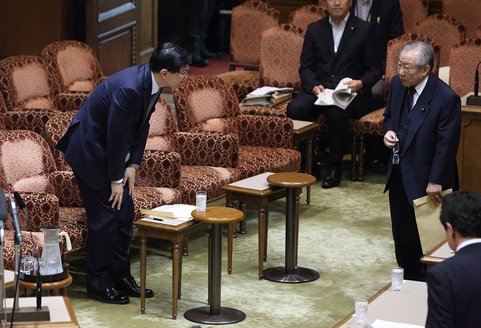 Aide Isozaki apologizes for his remarks At a special committee meeting of the House of Councillors August 3, 2015, Tokyo, Japan   Special adviser to Prime Minister Yosuke Isozaki attends the upper hose special committee on security legislation at the parliament at Tokyo Japan on August 3, 2015.  Photo by Motoo Naka AFLO 