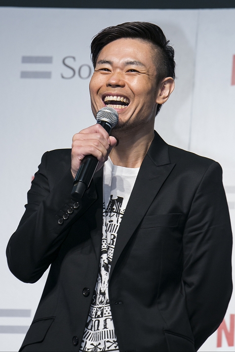  Use Caution SB announces new service Business alliance with Netflix Member of Comedian Group Shinagawa Shoji, Hiroshi Shinagawa speaks during a media event to announce a business alliance for the Netflix video delivery service in Japan on August 24, 2015, Tokyo, Japan. From September 2nd SoftBank s 37 million users will be able to access a Netflix Inc. subscription starting at 650 JPN  5.34 USD  for a Standard SD plan. The companies also plan to work on joint content creation projects.  Photo by Rodrigo Reyes Marin AFLO 