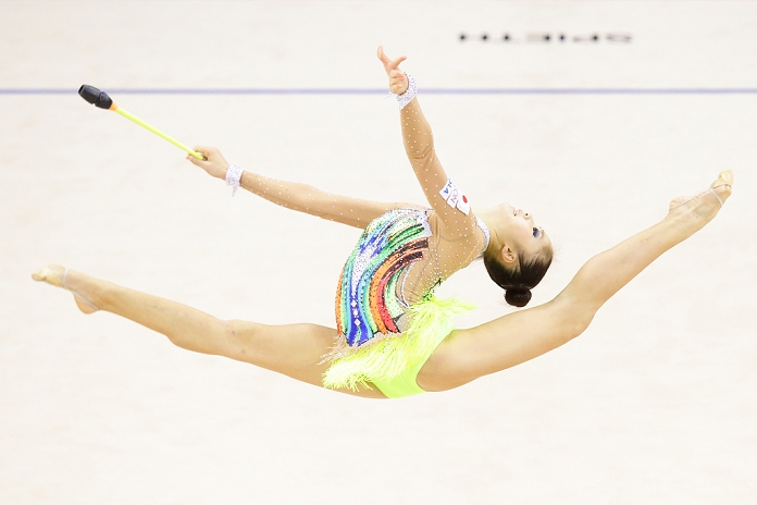 2015 Rhythmic Gymnastics World Championships Individual All Around Final Natsuho Minagawa Kaho Minagawa  JPN , SEPTEMBER 11, 2015   Rhythmic Gymnastics : Kaho Minagawa of Japan competes during the All Around Final club of the Rhythmic Gymnastics World Championships at the Porsche Arena in Stuttgart, Germany.  Photo by AFLO   2268 .